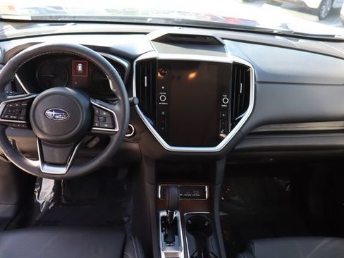Used 2024 Subaru Ascent Touring w/ Popular Package #2 AWD/4WD image 34