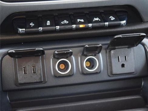 Used 2018 GMC Sierra 1500 SLT image 19