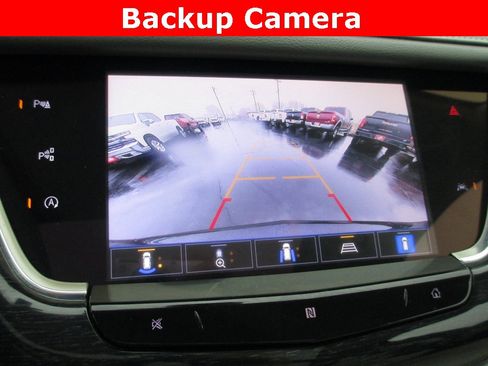 Used 2021 Cadillac XT6 Premium Luxury image 17