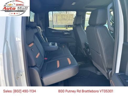 New 2026 GMC Sierra 1500 AT4 w/ AT4 Preferred Package AWD/4WD image 16