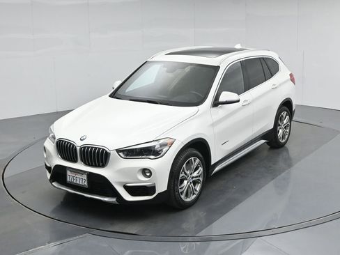 Used 2017 BMW X1 xDrive28i image 40