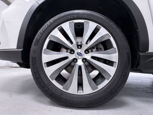Used 2019 Subaru Ascent Limited AWD/4WD image 13