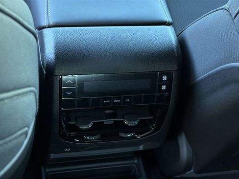 New 2026 Jeep Grand Cherokee L Laredo AWD/4WD image 18