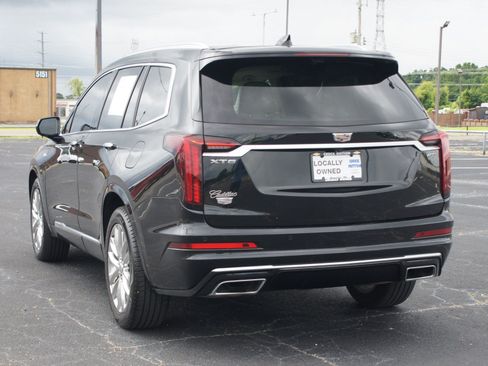 Used 2021 Cadillac XT6 Premium Luxury FWD image 17