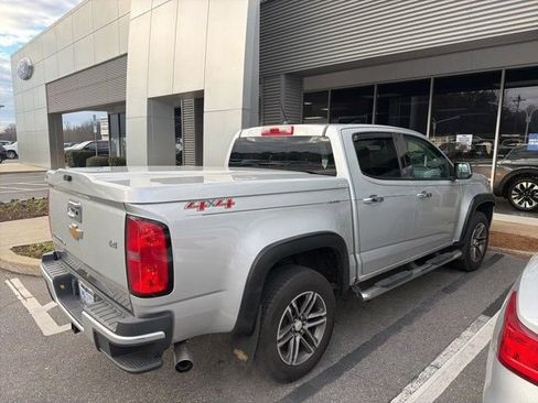 Used 2019 Chevrolet Colorado W/T w/ Custom Special Edition AWD/4WD image 3