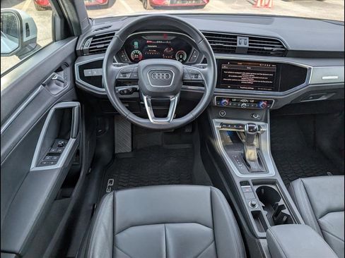 Certified 2023 Audi Q3 2.0T Premium Plus w/ Premium Plus Package image 9