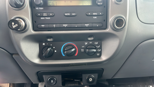 Used 2011 Ford Ranger XLT w/ Bright Trim Group AWD/4WD image 15