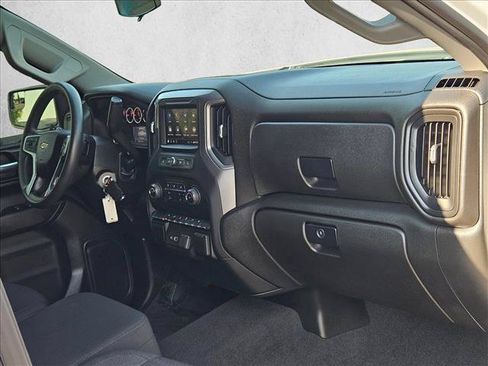 Used 2022 Chevrolet Silverado 1500 Custom w/ Safety Confidence Package RWD image 19
