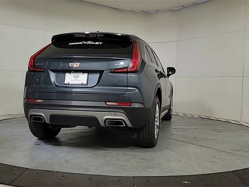 Certified 2020 Cadillac XT4 Premium Luxury w/ Cold Weather Package image 7