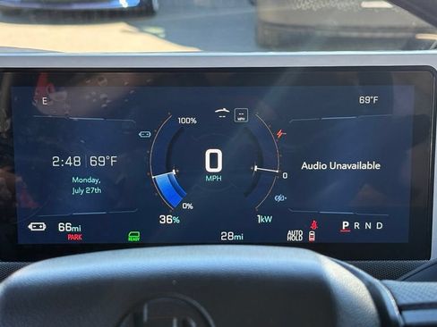 Used 2024 Chevrolet Brightdrop 400 w/ Commercial Equipment Package AWD/4WD image 23