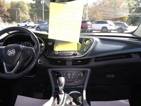 Used 2019 Buick Envision Premium image 9