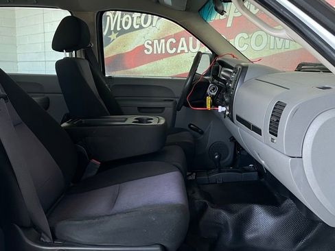 Used 2010 Chevrolet Silverado 2500 W/T image 17
