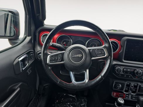 Used 2021 Jeep Gladiator Rubicon AWD/4WD image 12