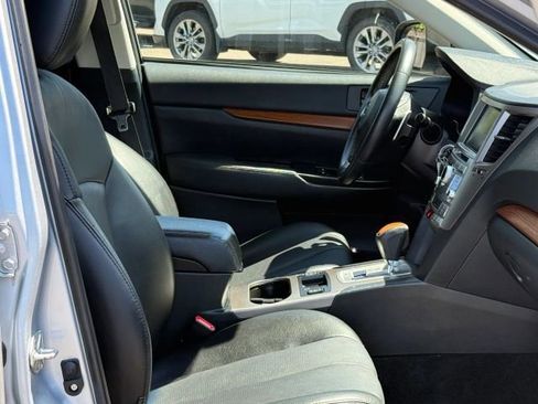 Used 2014 Subaru Outback 2.5i Limited AWD/4WD image 31
