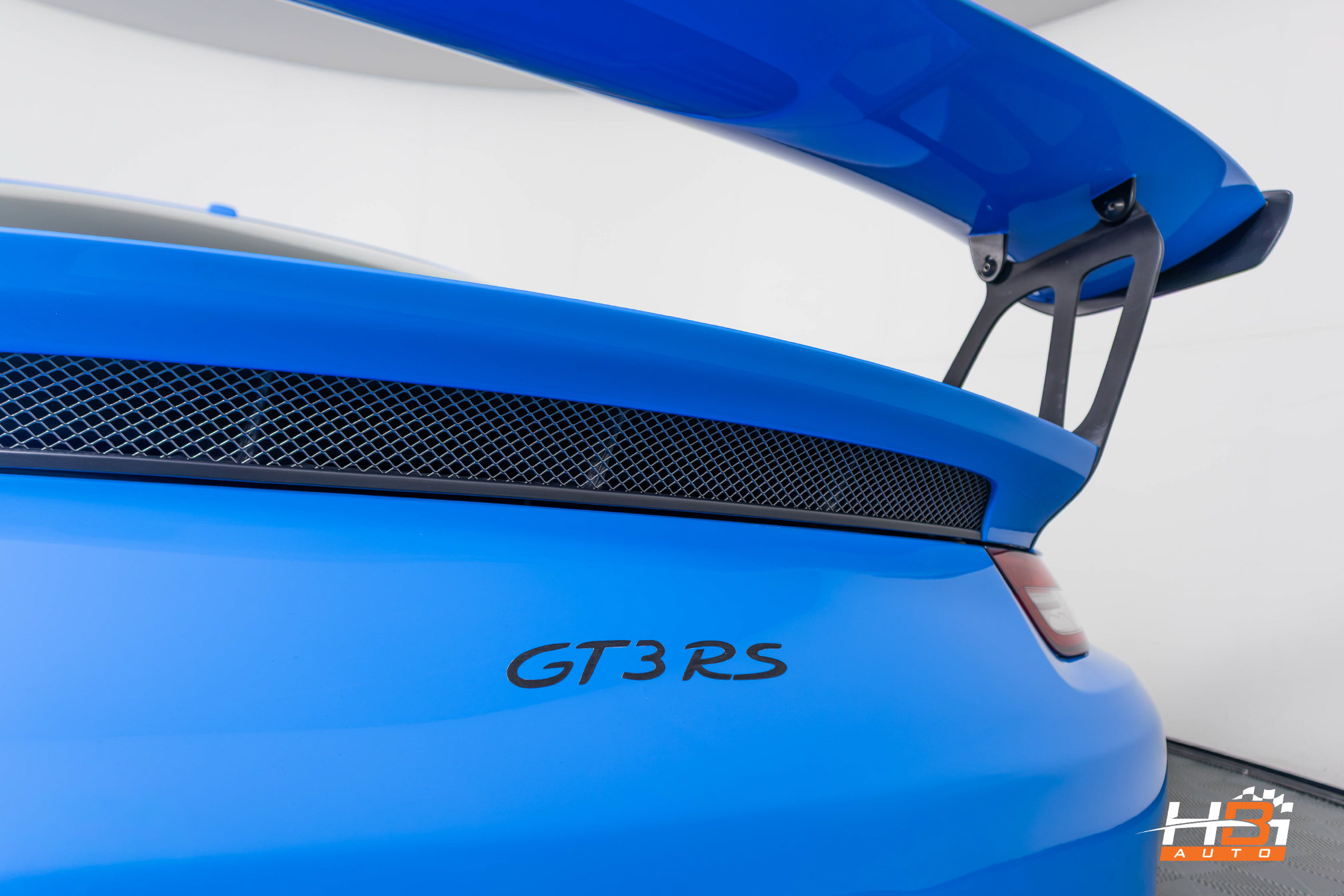 Used 2016 Porsche 911 GT3 RS RWD image 10