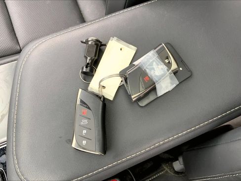 Used 2023 Lexus NX 350 AWD image 15