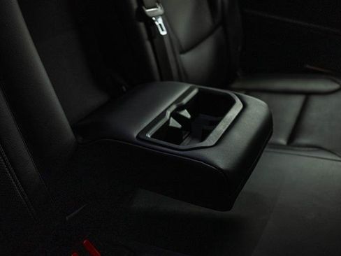 Used 2022 Toyota Tundra Limited AWD/4WD image 12