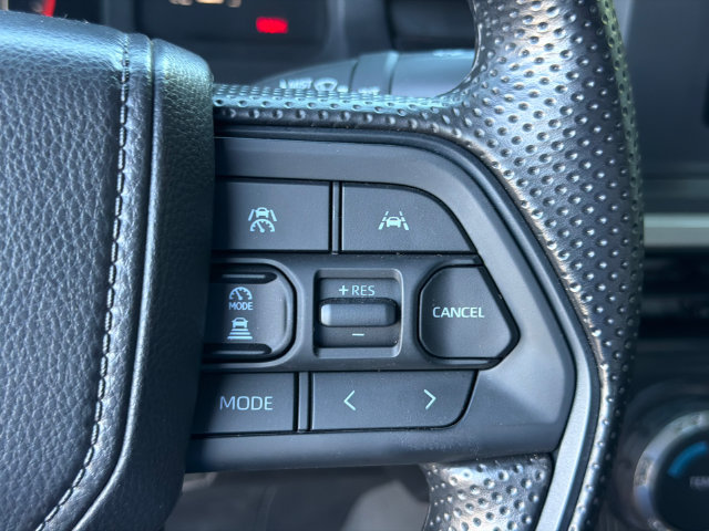 Used 2026 Toyota Tacoma SR AWD/4WD image 25