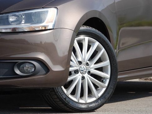 Used 2014 Volkswagen Jetta TDI FWD image 10