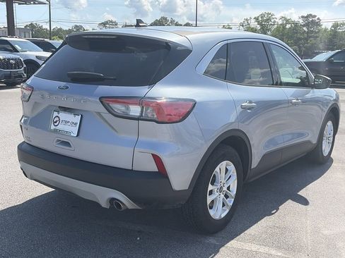Used 2022 Ford Escape SE w/ Convenience Package FWD image 7