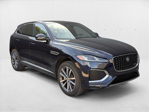 New 2025 Jaguar F-PACE R-Dynamic S image 6