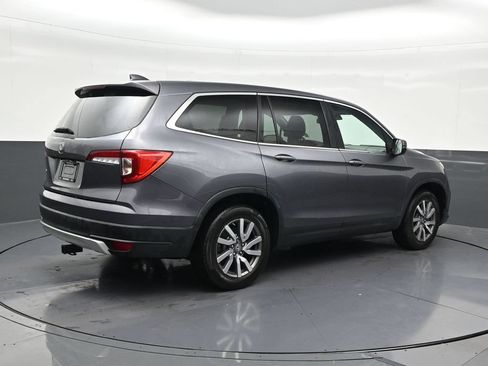Used 2020 Honda Pilot EX image 5