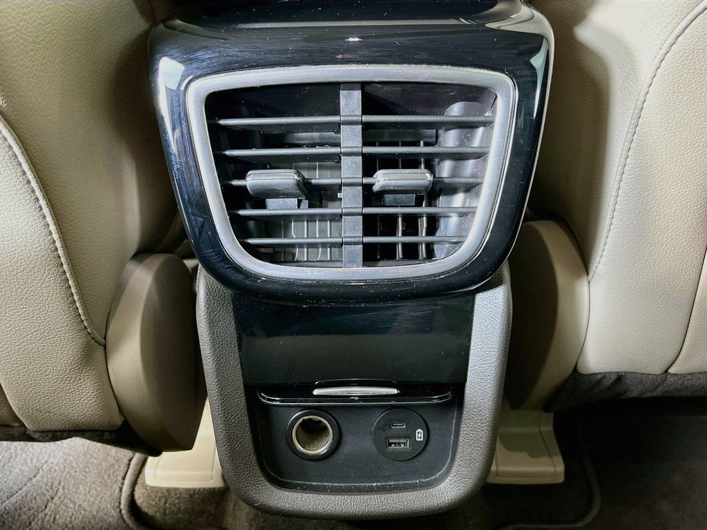Used 2022 Lincoln Nautilus FWD image 31