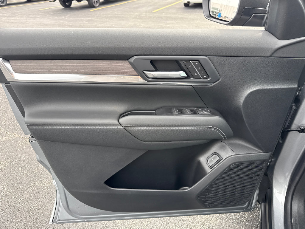 New 2027 GMC Terrain Denali AWD/4WD image 15