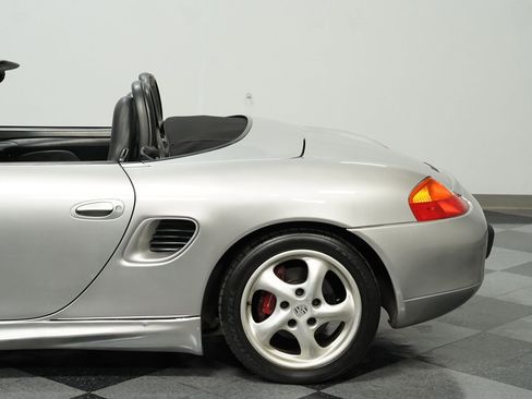 Used 1998 Porsche Boxster image 19
