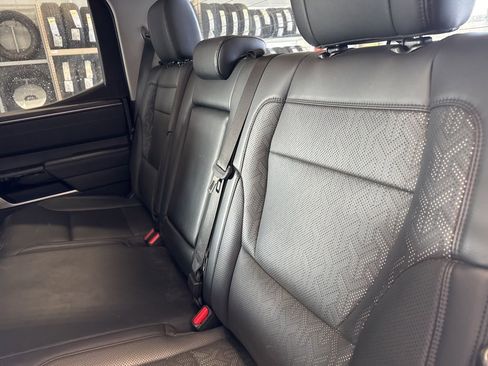 Used 2023 Toyota Tundra Limited image 16