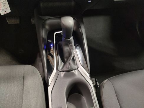 Used 2024 Toyota Corolla LE image 8