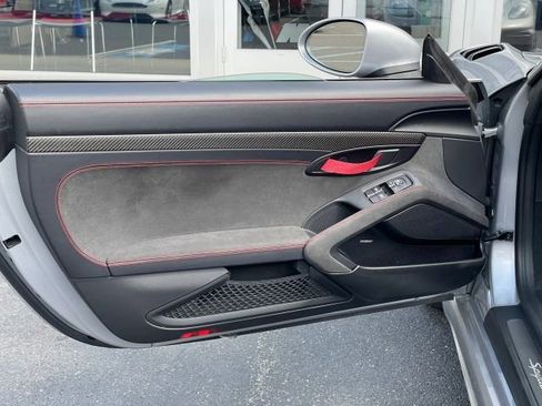 Used 2025 Porsche 718 Boxster Spyder RS RWD image 26