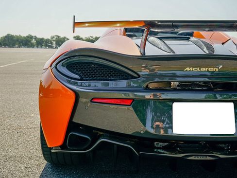Used 2019 McLaren 570S Spider image 73
