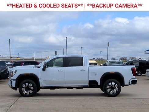 New 2026 GMC Sierra 2500 Denali w/ Denali Reserve Package image 5