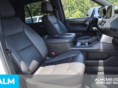 Used 2022 Chevrolet Tahoe Z71 w/ Z71 Off-Road Package AWD/4WD image 28
