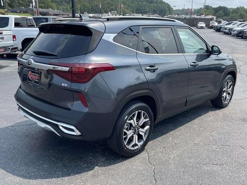 Used 2021 Kia Seltos EX AWD/4WD image 4