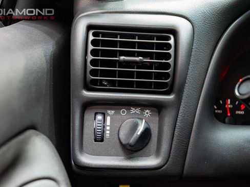 Used 2002 Chevrolet Camaro Z28 w/ SS Performance/Appearance Pkg image 76