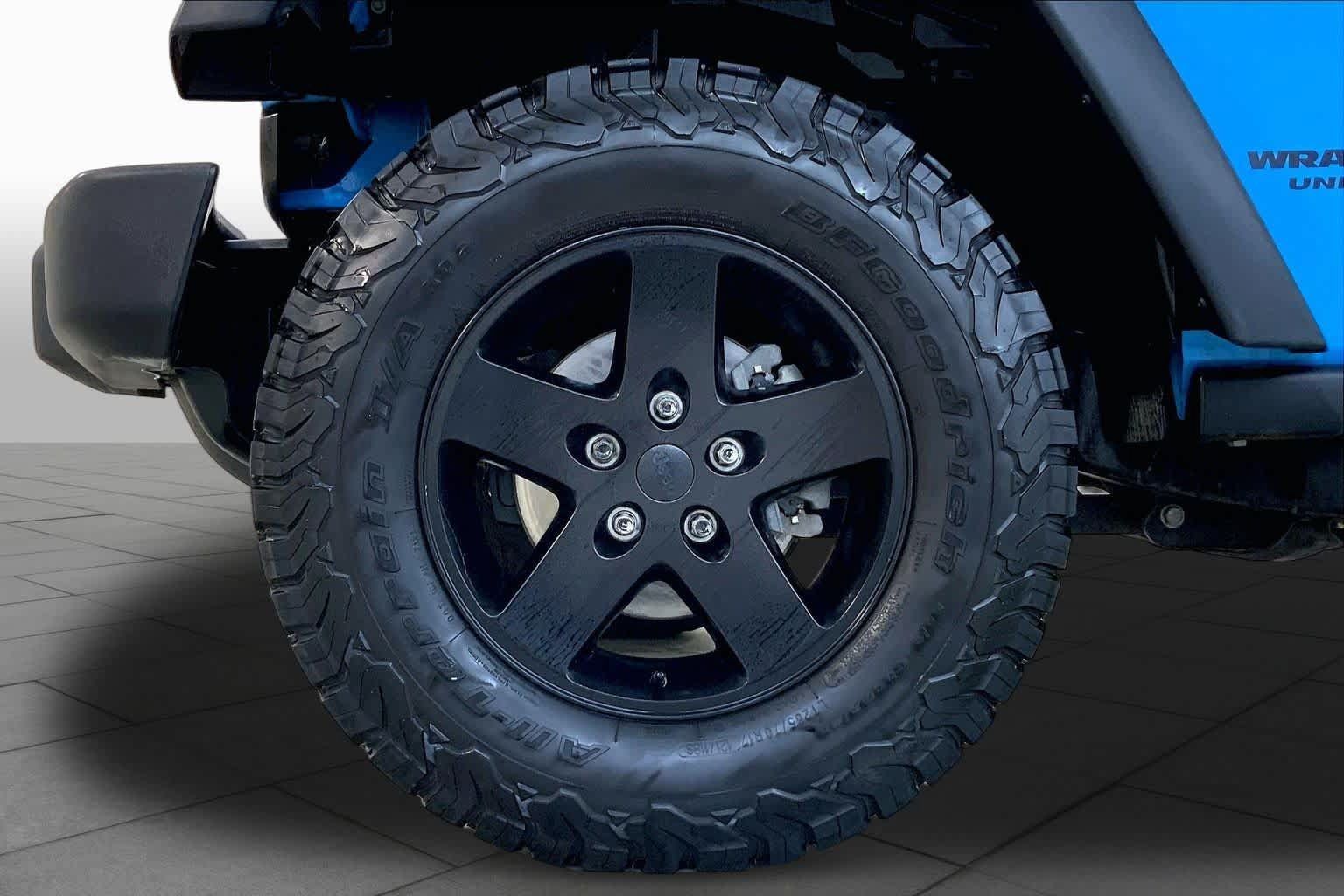 Used 2017 Jeep Wrangler Unlimited Sport AWD/4WD image 10