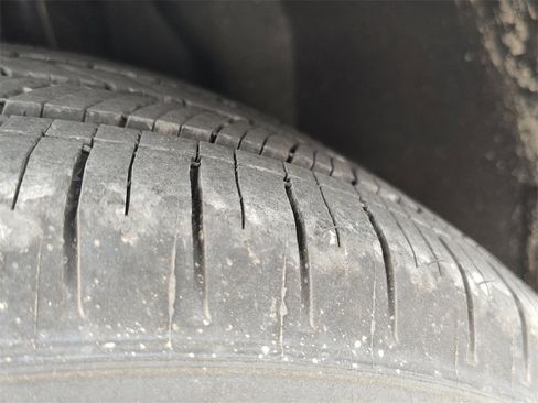 Used 2025 Honda Accord LX image 16