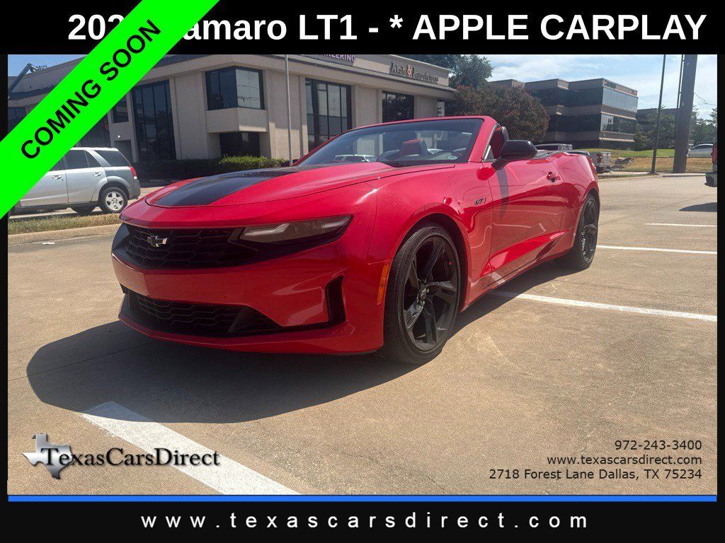 Used 2020 Chevrolet Camaro LT RWD image 2