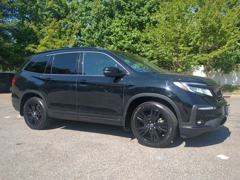 Certified 2020 Honda Pilot Black Edition image 2