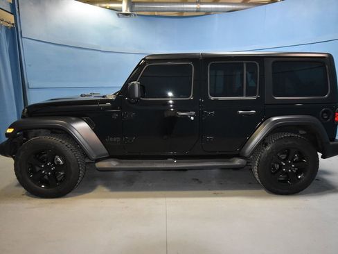 Used 2021 Jeep Wrangler Unlimited Sport image 25