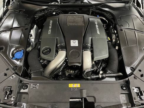 Used 2014 Mercedes-Benz S 63 AMG 4MATIC Sedan image 35