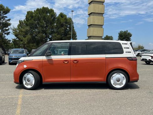 New 2025 Volkswagen ID. Buzz 1st Edition image 2