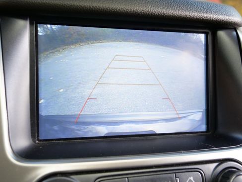 Used 2018 Chevrolet Tahoe LT image 13