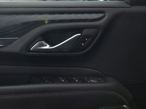 Used 2022 GMC Yukon Denali w/ Denali Ultimate Package image 11