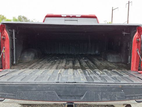 Used 2022 GMC Sierra 2500 SLT w/ SLT Premium Package image 29