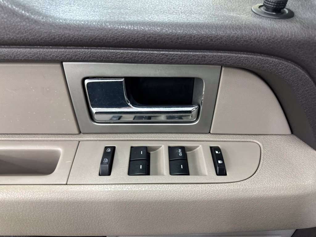Used 2010 Ford F150 XLT AWD/4WD image 35