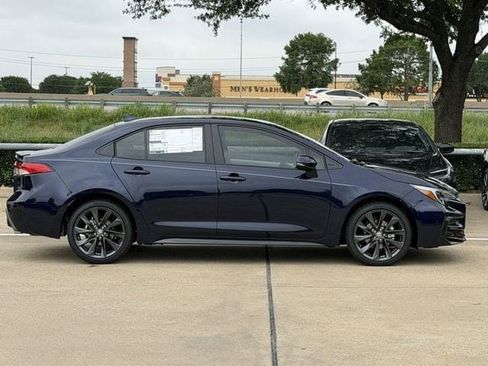 New 2026 Toyota Corolla SE FWD image 3