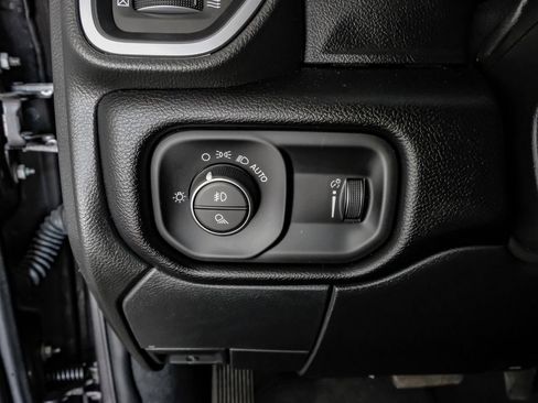 Used 2024 RAM 2500 Big Horn AWD/4WD image 23